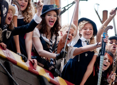 Sarah_Harding_starring_in_St_Trinians_2_4.png