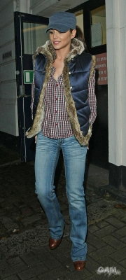 Cheryl_leave_BBC_studios_Maida_Vale_11_11_09_35.jpg
