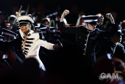 Cheryl_performing_at_Children_in_Need_Rocks_concert_12_11_09_11.jpg