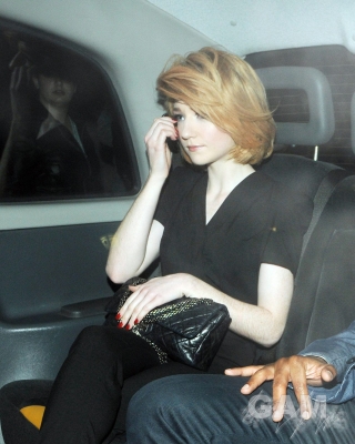 Cheryl_Ashley_Cole_and_Nicola_leaving_the_Royal_Albert_Hall_121109_3.jpg