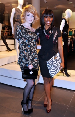 Nicola_Roberts_at_Jimmy_Choo_for_HM_Launch_Party_in_London_131109_28.jpg