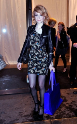 Nicola_Roberts_at_Jimmy_Choo_for_HM_Launch_Party_in_London_131109_30.jpg