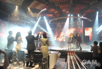Cheryl_Cole__Judges_on_The_X_Factor_15_11_09_10.jpg