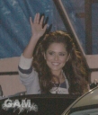 Cheryl_Cole_leaving_the_X_Factor_studios_081109_2.jpg