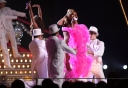 Girls_Aloud_performing_at_The_Brit_Awards_18_02_09_3.jpg