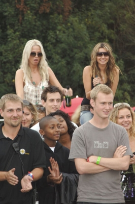 09.jpg