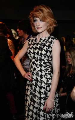 Nicola_Roberts_attends_Westwoods_Anglomania_Catwalk_Show_161109_20.jpg