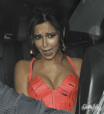 Cheryl_and_Ashley_Cole_at_Kanaloa_Nightclub_211109_164.jpg