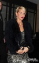 Sarah_and_Nicola_arrive_back_at_their_hotel_281109_20.jpg