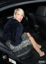 Sarah_and_Nicola_arrive_back_at_their_hotel_281109_54.jpg